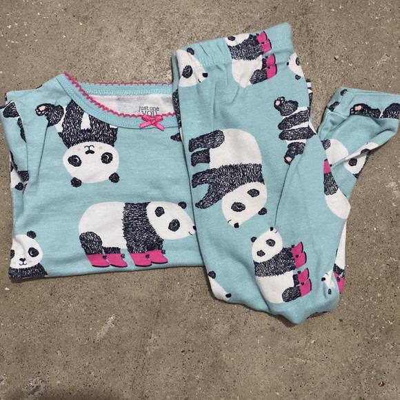 18 month PJs - Picture 6 of 7